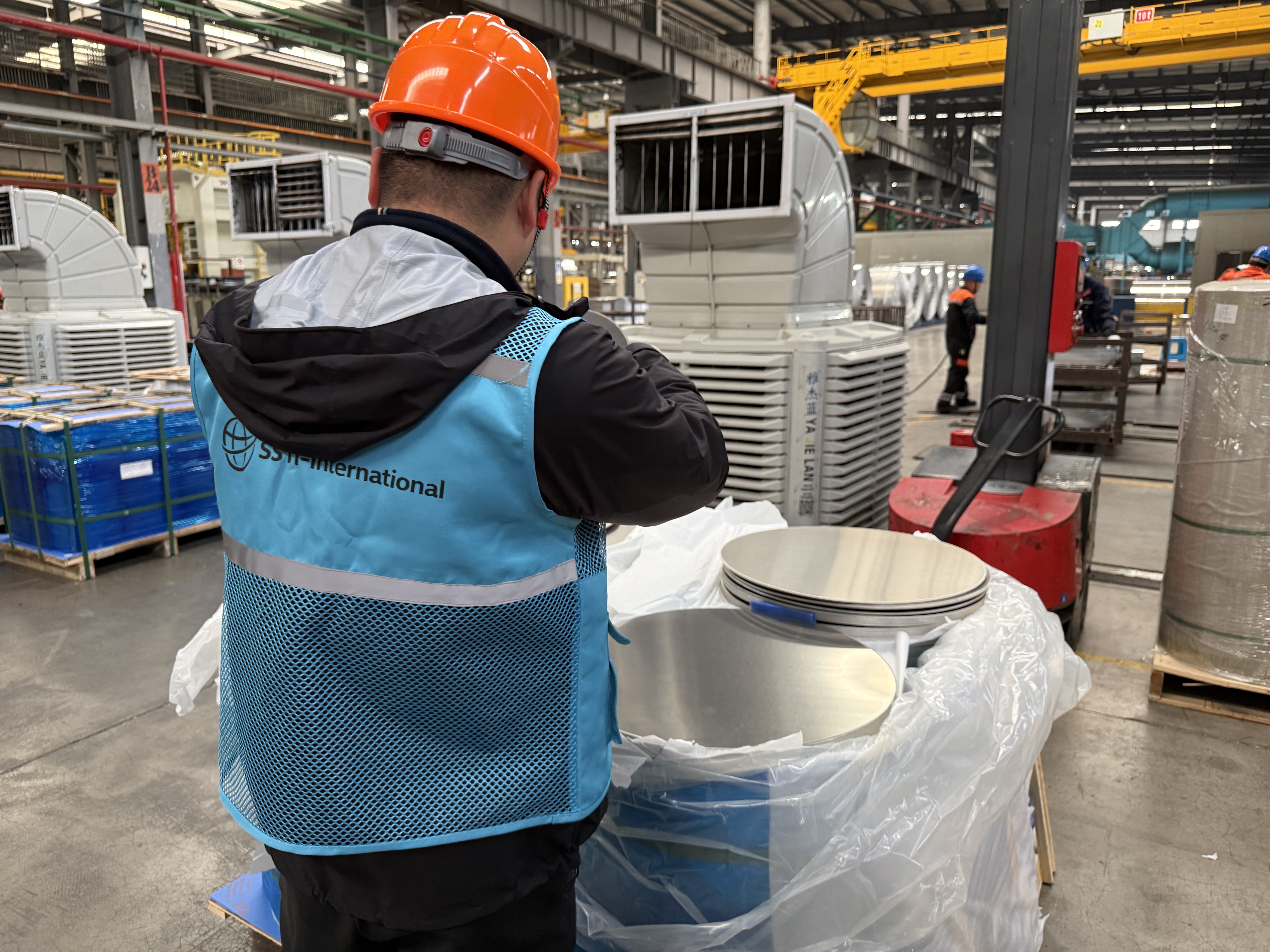 Loading supervision in China